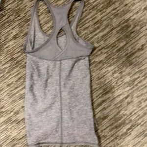 Lulu lemon fitted tank top for working out!
